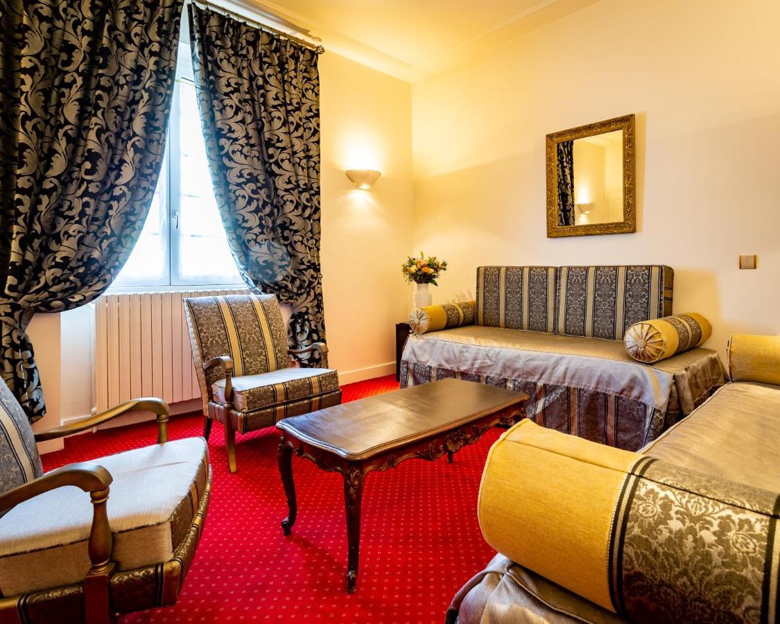 Hotel Restaurant Le Centenaire Les Eyzies 외부 사진